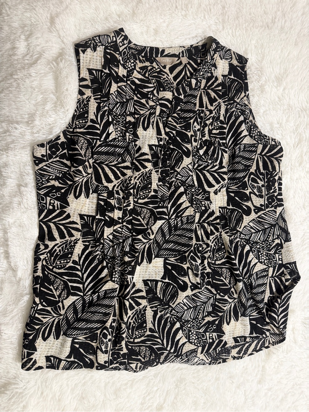 Coral Bay Black & Cream Leaf-Print Sleeveless Top